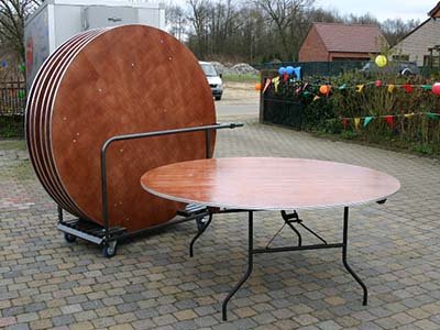 Ronde tafel 1mtr80 diameter